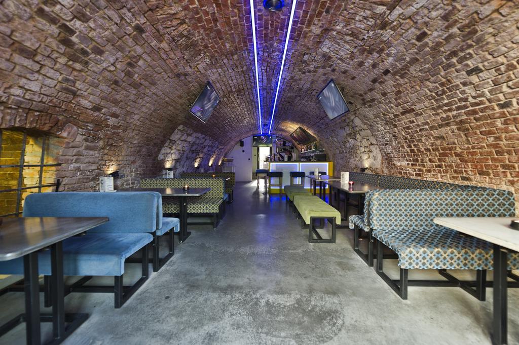 Hotel Fado Spa & Restaurant Świdnica Dış mekan fotoğraf
