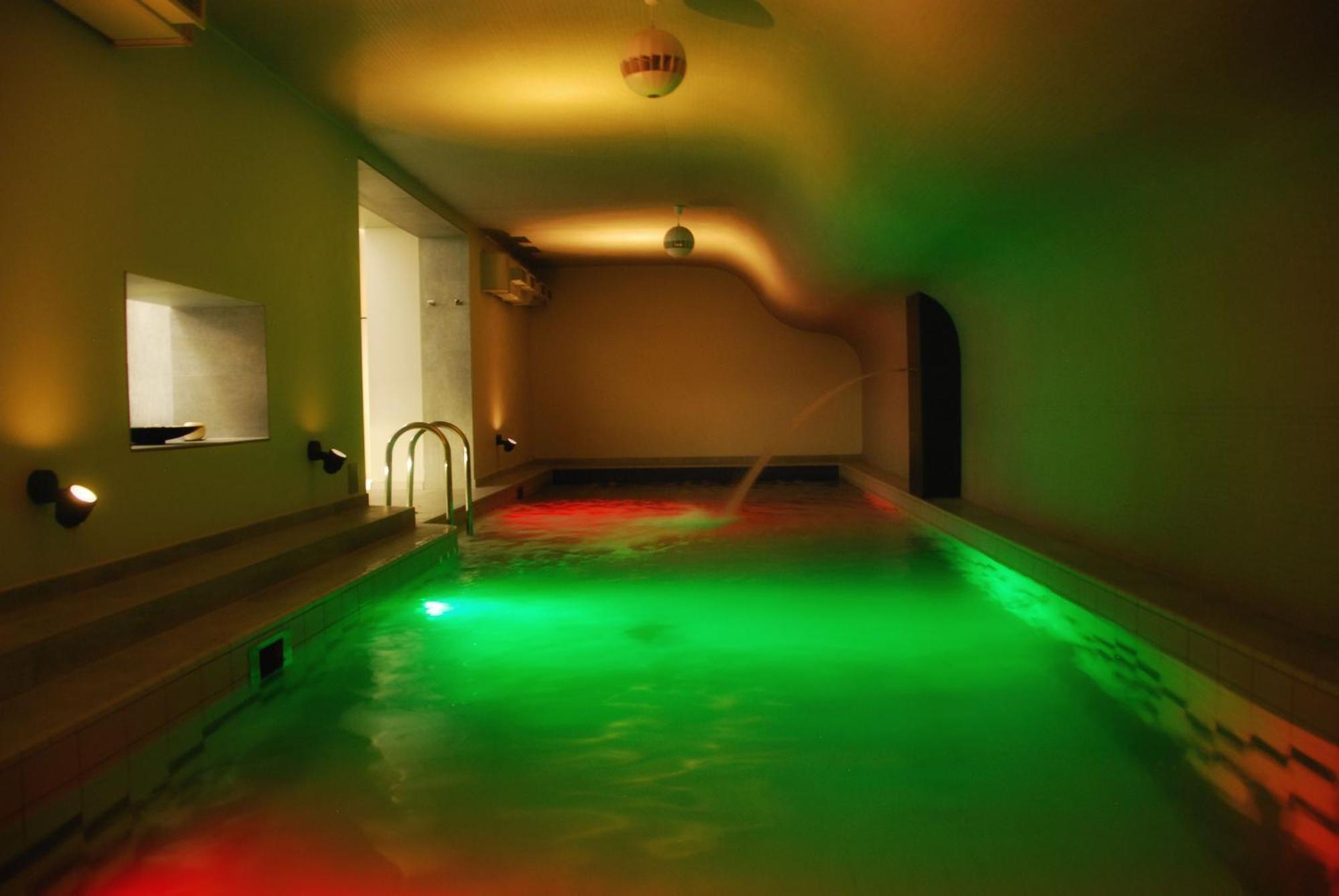 Hotel Fado Spa & Restaurant Świdnica Dış mekan fotoğraf