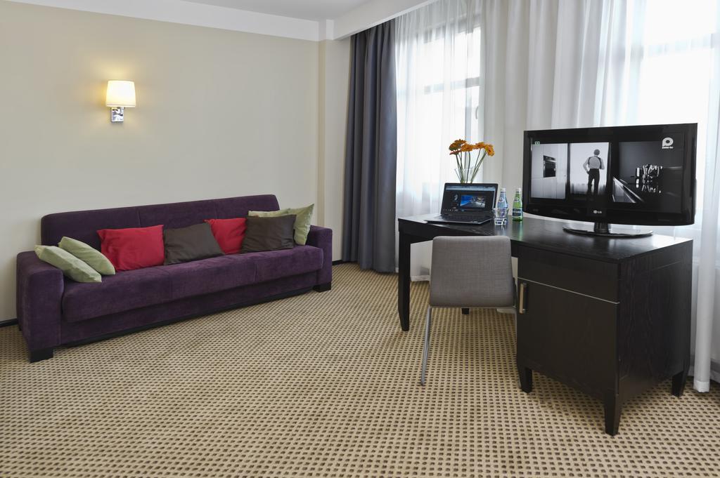 Hotel Fado Spa & Restaurant Świdnica Dış mekan fotoğraf