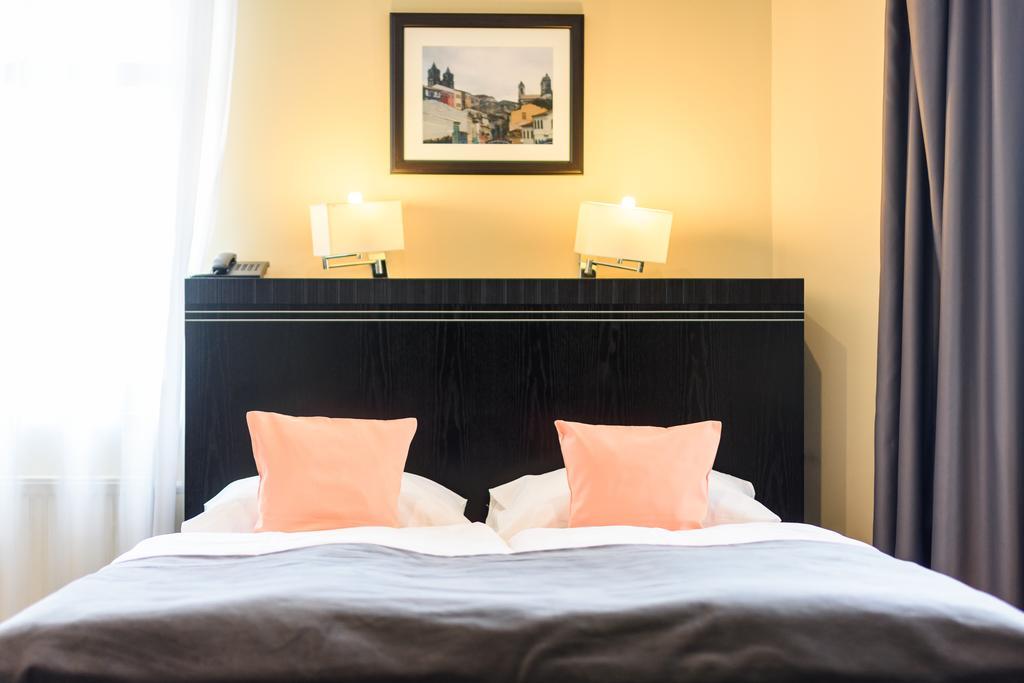 Hotel Fado Spa & Restaurant Świdnica Dış mekan fotoğraf