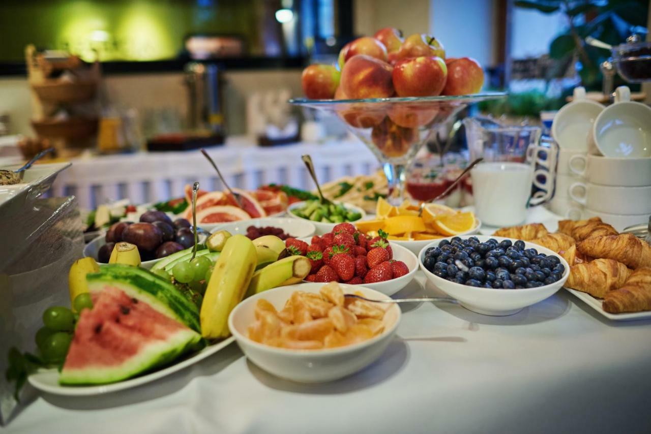 Hotel Fado Spa & Restaurant Świdnica Dış mekan fotoğraf