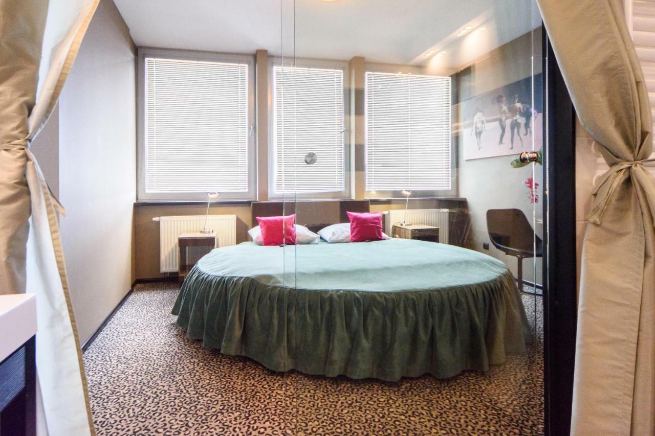Hotel Fado Spa & Restaurant Świdnica Dış mekan fotoğraf